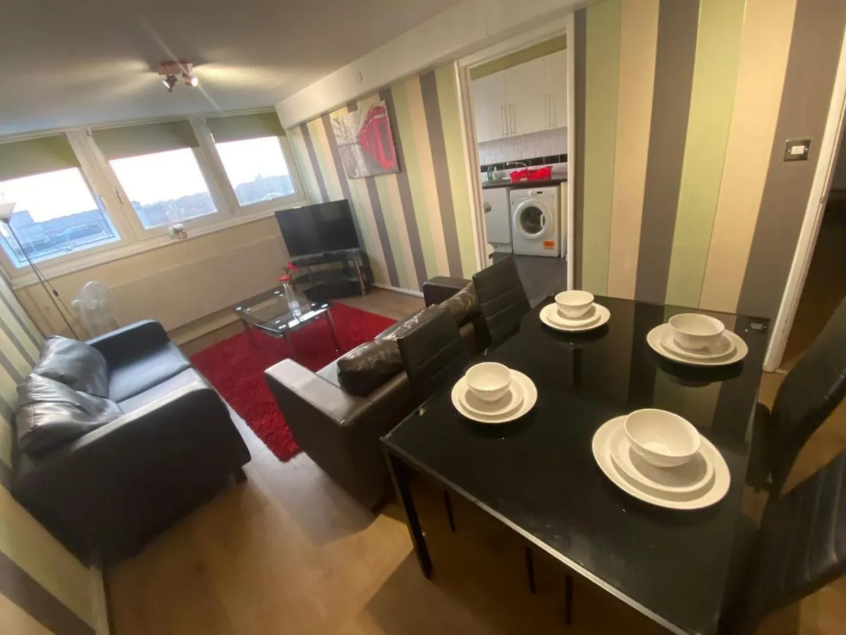 Snooze Central: Victoria Centre Apartments with Home Cooking Nottingham United Kingdom