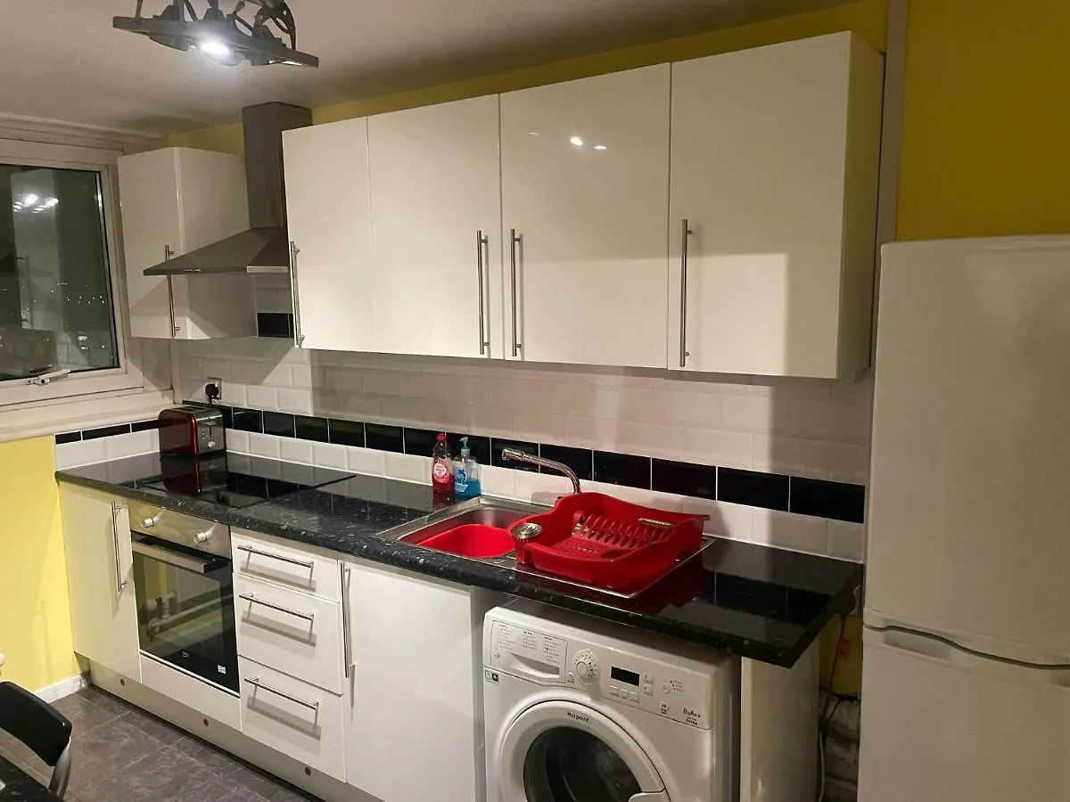 Snooze Central: Victoria Centre Apartments with Home Cooking Nottingham United Kingdom